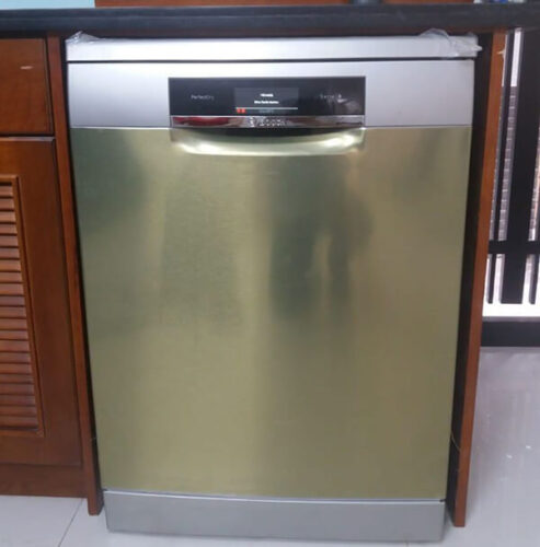 Máy rửa bát Bosch SMS8YCI03E serie 8, độc lập photo review