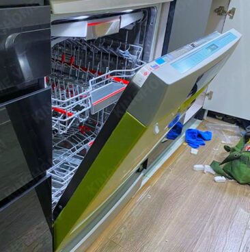 Máy rửa bát Bosch SMS8YCI03E serie 8, độc lập photo review
